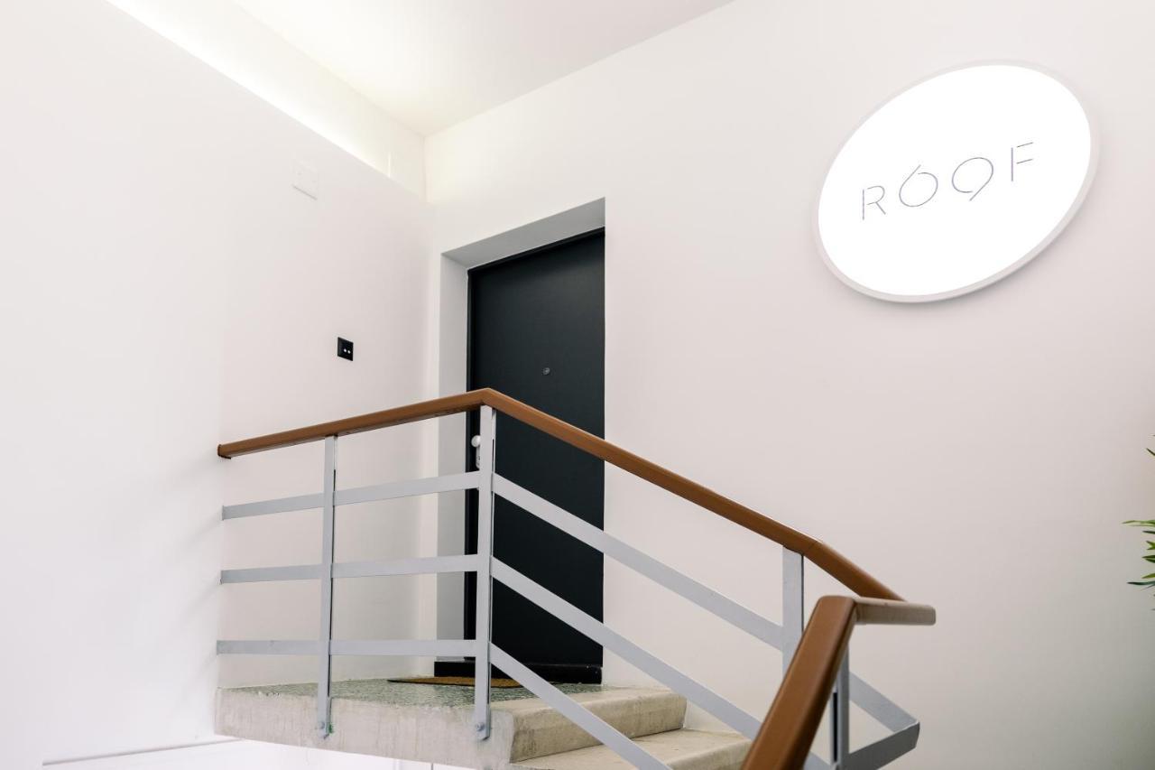 Roof 69 Rooms Split Exterior photo